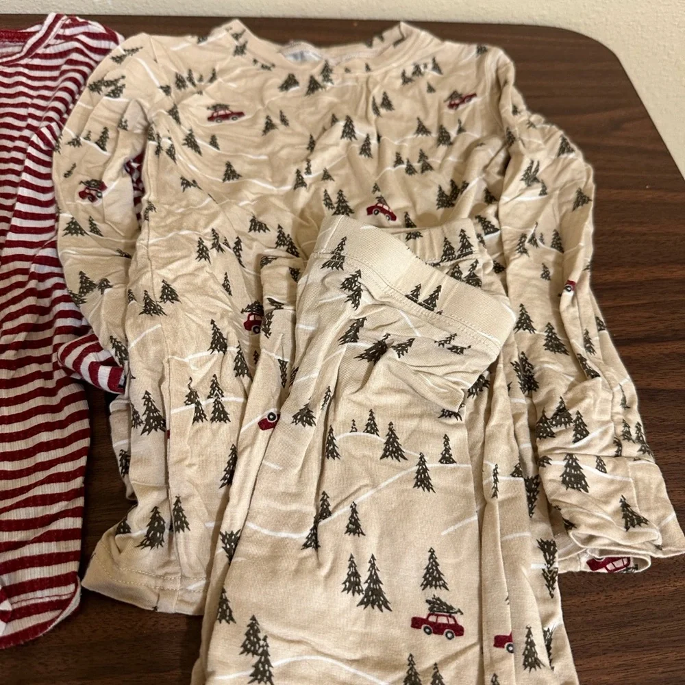 Festive Holiday/Christmas Bamboo Pajamas - Picture 4 of 7